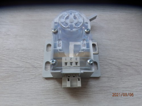 kontakt obciążki OTIS.JPG